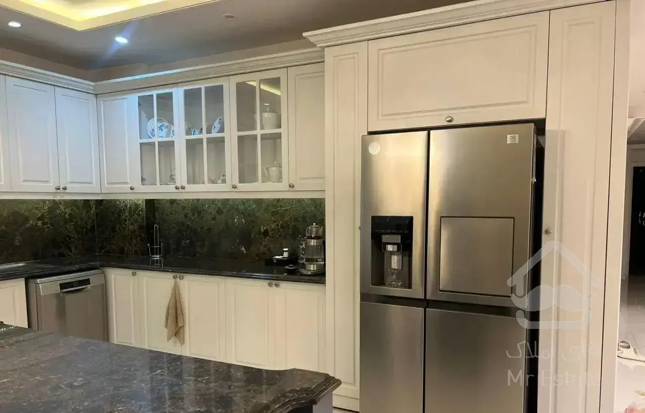 ۱۶۰متر جلال قبل اموزگار